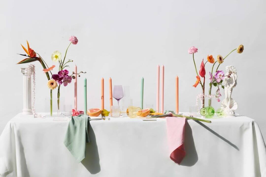 BRIGHT, BOLD TABLESCAPES BY LB STYLING